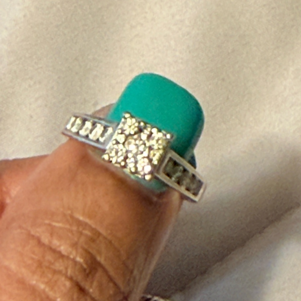 Elegant Silver Diamond Ring